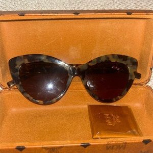 BRAND NEW MCM SUNGLASSES